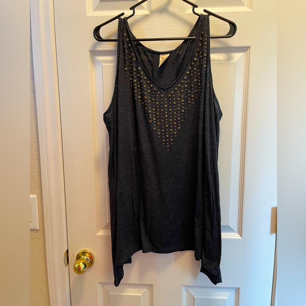**SOLD** 2X High Low Tank with Studs